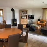 Haus Ares