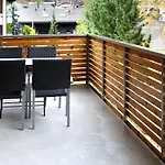Apartment Superior Parrot