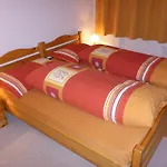 Haus Linara