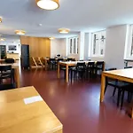 Zermatt Youth Hostel - Private Rooms