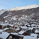Studio In Zermatt Mit Toller Aussicht Aufs Dorf