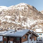 Haus La Rocca By Zermatt Premium Apartments