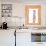 Cabana Apartments
