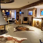 Panorama Ski Lodge
