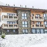 Panorama Ski Lodge