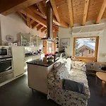 Modern Self-Catering Apartment With Matterhorn Views