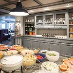 Chalet Antoine Serviced Apartments By Mirabeau