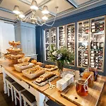 Chalet Antoine Serviced Apartments By Mirabeau
