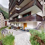 Beautiful Apartment In Zermatt With A Breathtaking View Of The Matterhorn
