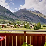 Apartment Windward