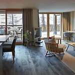 La Vue Luxury Living Apartments