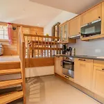 Ski In & Out Apartment Im Chalet Marmo Auf Furi