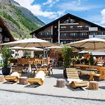 Schweizerhof Zermatt - A Small Luxury Hotel