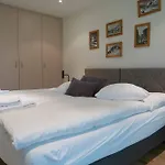 Meric Apartment