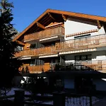 Haus Andorra Mit Matterhornblick