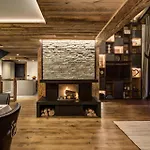 Chalet Zermatt: Unrivaled Luxury Jazcuzzi