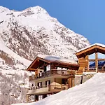 Chalet Grace