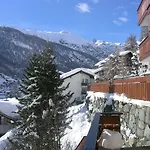 Zermatt Panoramic View Flat