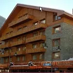 Le Petit Cervin