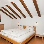 Haus Granit