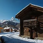 Chalet Tuk-Tuk