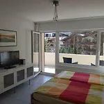 Ferienwohnung Zayetta Orange Cube Nr. 11A