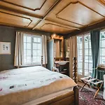 Alpine Chalet Turquino