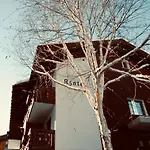 Emelie Zermatt 4****