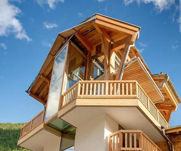 Backstage Hotel Chalet Rooms