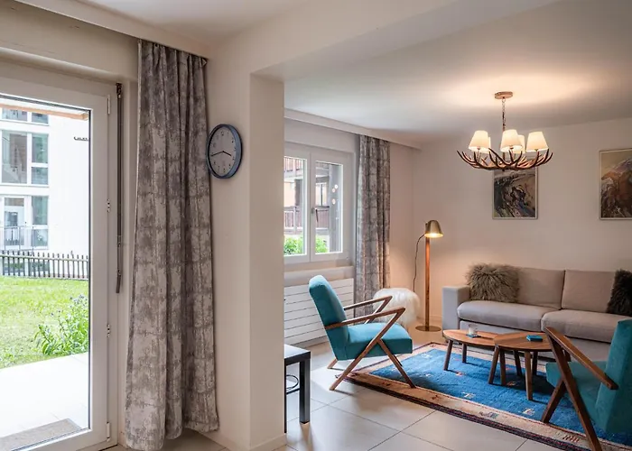 Chalet Tidu Modern Chic Stylish