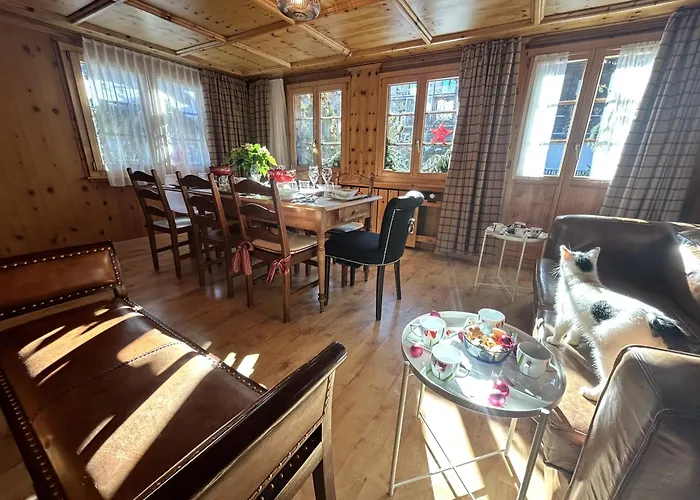 Cozy Room In Cozy Shared Flat - Prime Zermatt Location