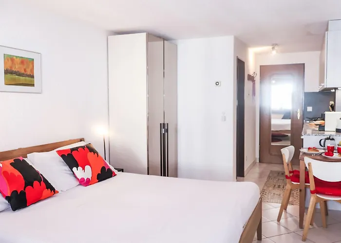Apartment Bellevue-7 By Interhome