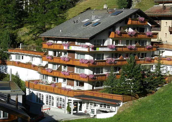 Artist Apartments & Hotel Garni