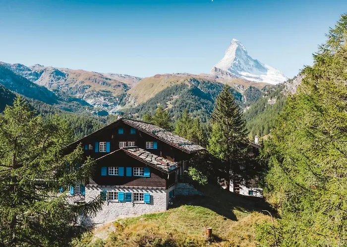 Alpine Chalet Turquino