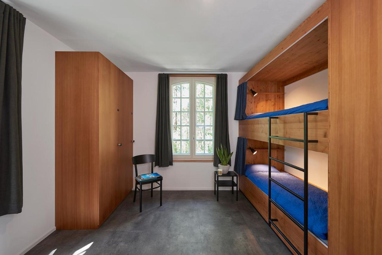 Turbina Hostel *