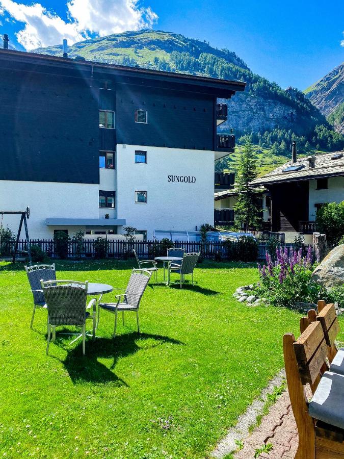 Hotel Adonis 3*