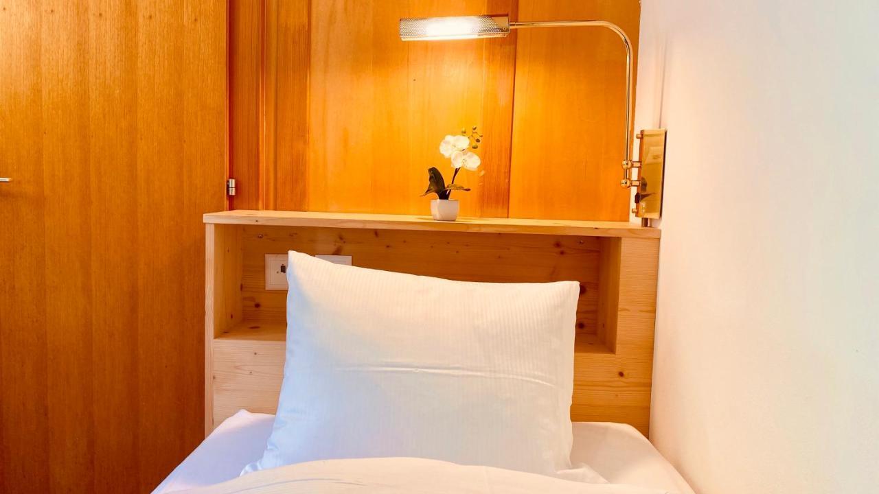 Capricorn Hotel 3*