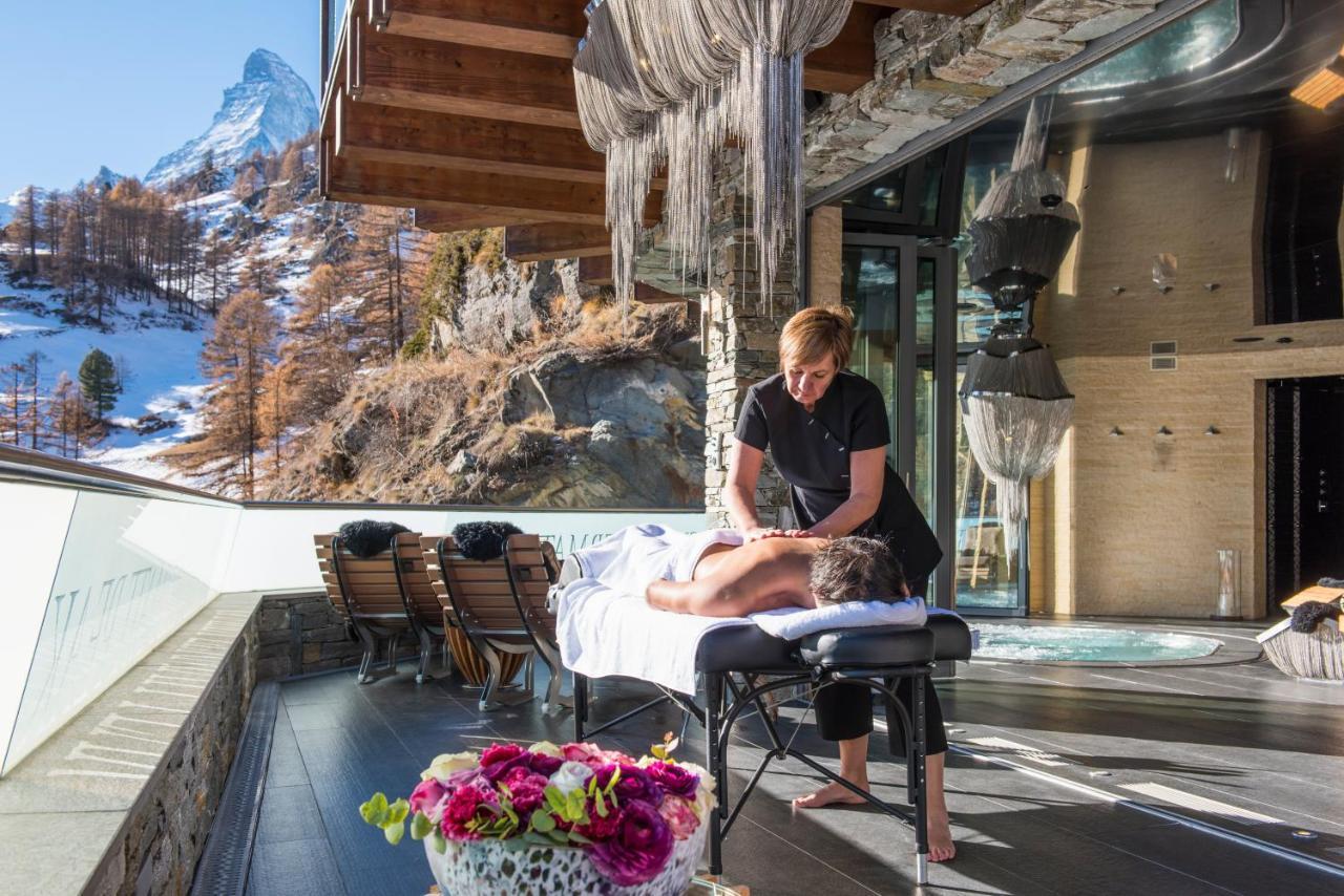 Peak - Your Own Private Luxury - Includes Professional Staff And Catering - Voted World's Chalet *