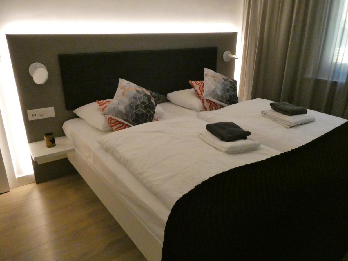 Apartment Central & Elegant Apartments,Partially With Fireplace, By Zermatt Rental