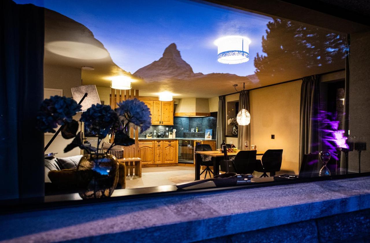Apartment View & Zermatt