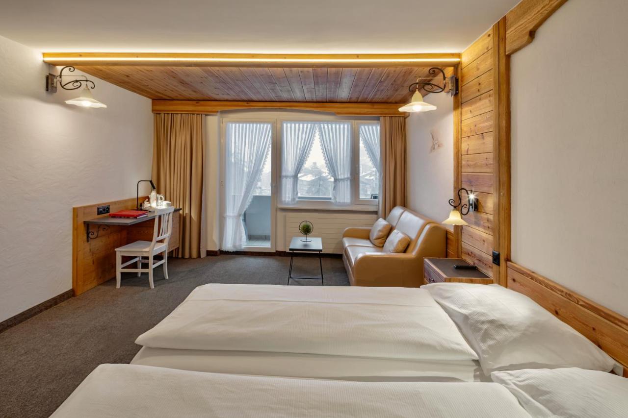 Hotel Antika Hotel 3*