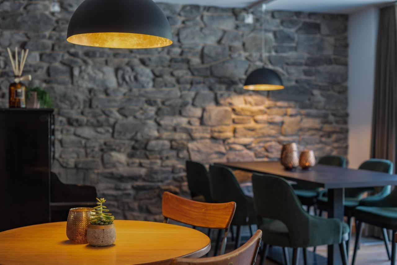 22 Summits Aparthotel