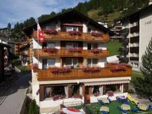 Primavera Hotel