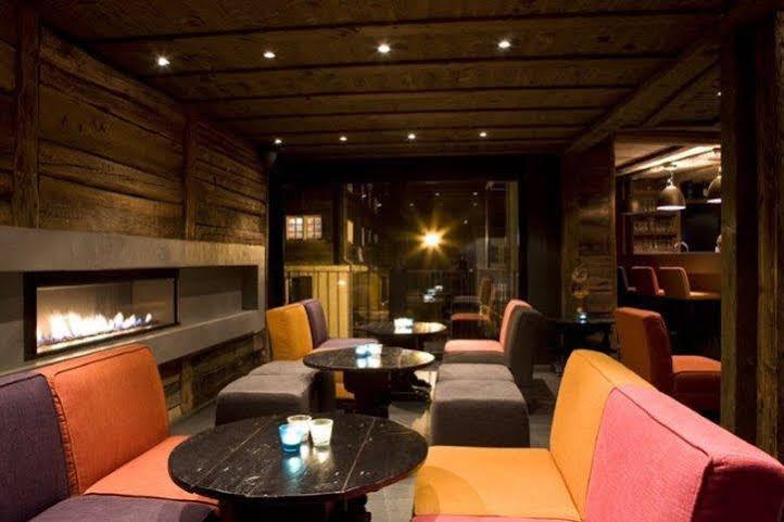 Unique Post Hotel 4*