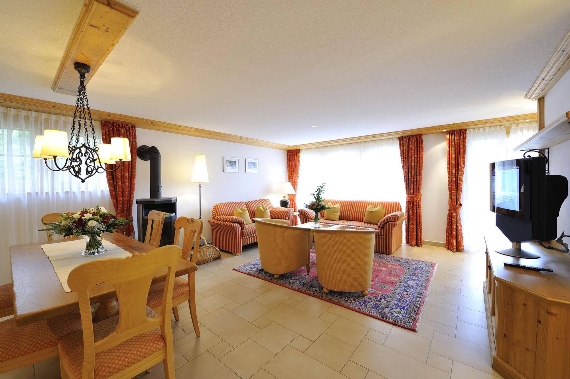 La Boheme Apartment *
