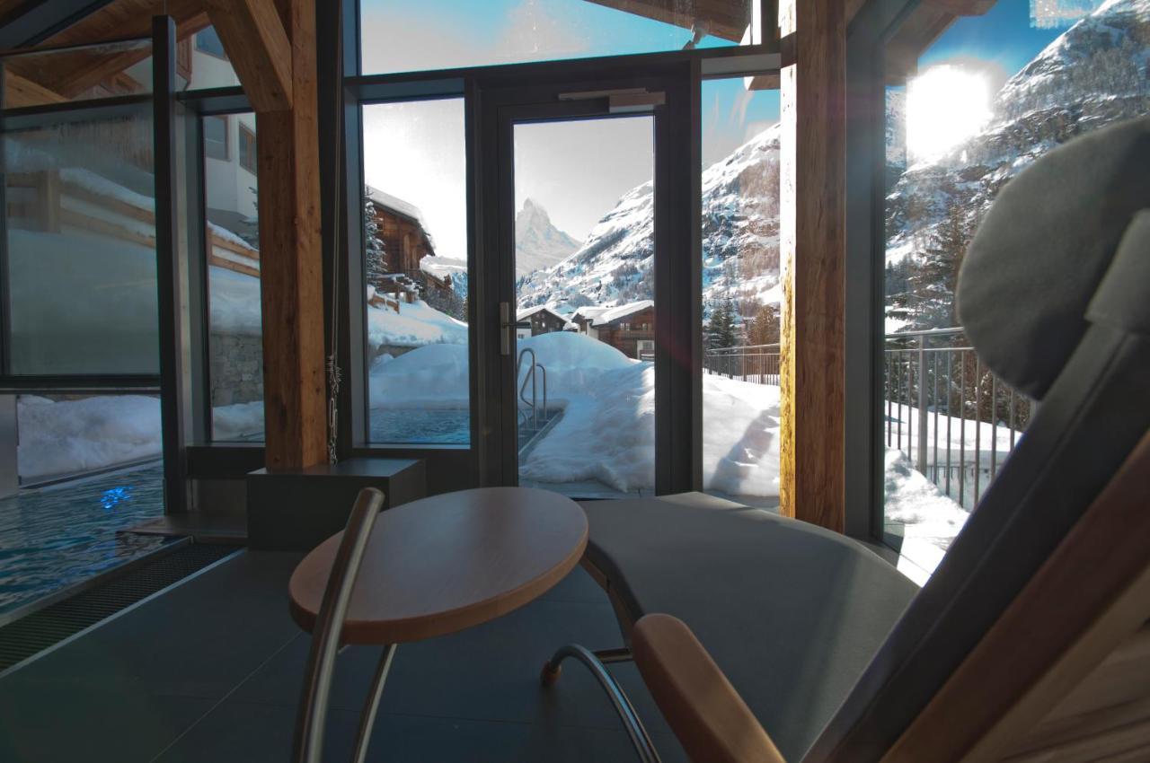 Alpine Colosseo Aparthotel Zermatt