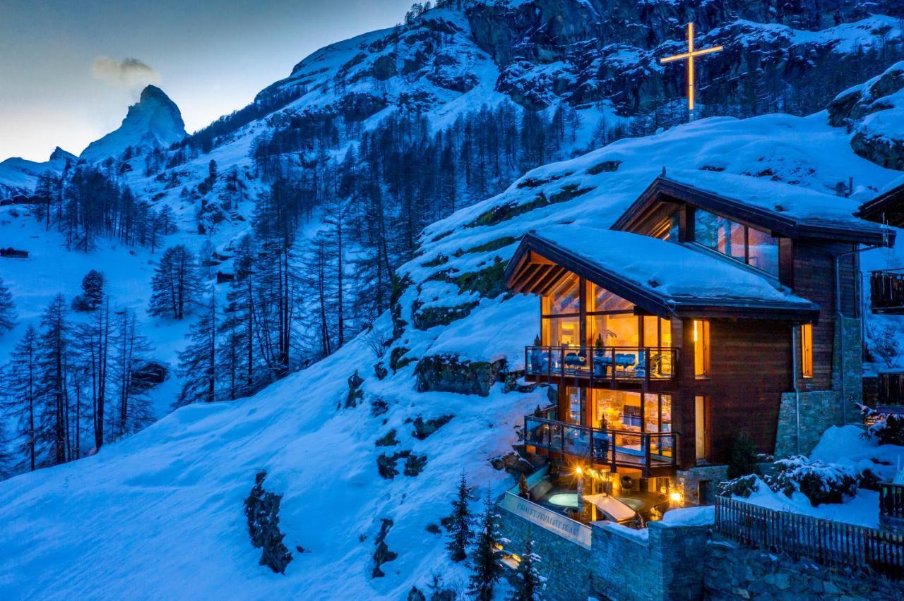 Peak - Your Own Private Luxury - Includes Professional Staff And Catering - Voted World's *