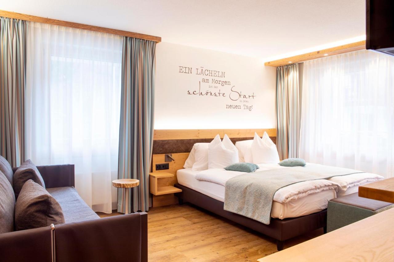 Hemizeus&iremia Hotel