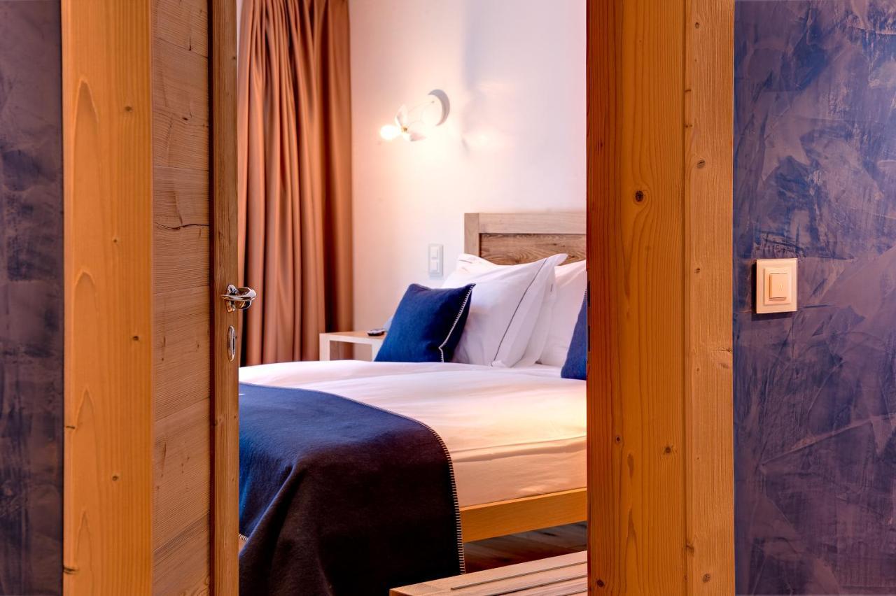 Firefly Luxury 4*