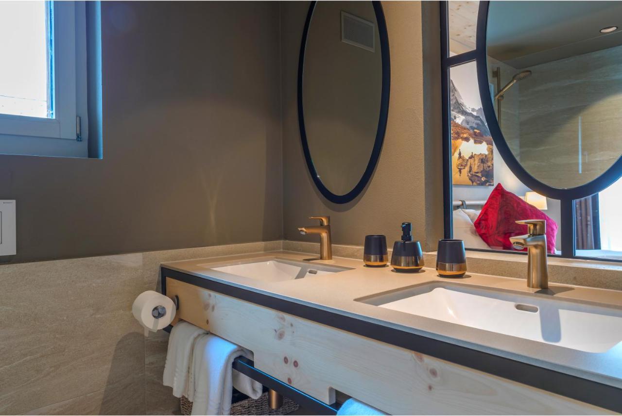 Derby Hotel 3*